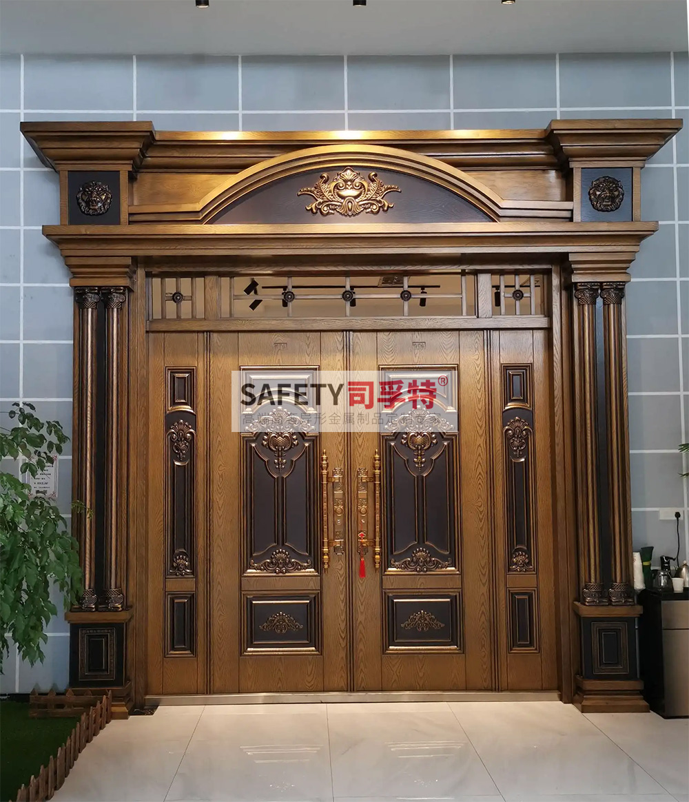 別墅大門用什么材質好？[別墅銅門，鋁藝別墅大門](圖1)